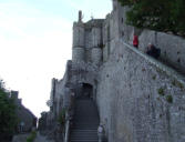 Mont Saint Michel : rues en escalier dans les remparts