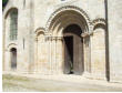 Abbaye Sainte Trinité de Lucerne d'outremer : portail et tympan sculpté