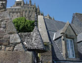 Mont Saint Michel : maison médiévale et abbatiale