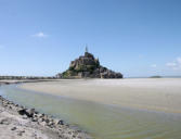 Mont Saint Michel de jour, vue éloignée