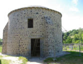 Abbaye Sainte Trinité de Lucerne d'outremer, pigeonnier