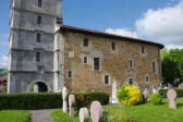 aïnhoa l'église  notre dame d'assomption du côté cimetière