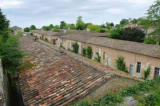 Blaye : vue sur les toits dans la citadelle