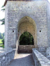 Sauveterre du Béarn :  Sur le pont vieux