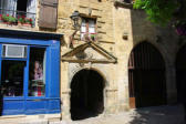 Sarlat la Caneda : la ville médiéviale, entrée de maison