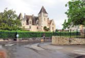 Castelnaud la Chapelle : château des Milandes vue depuis le parking