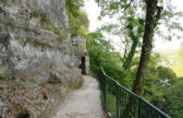 La Roque St Christophe : chemin d'entrée au site