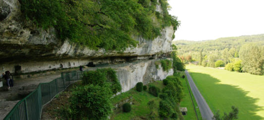 La Roque St Christophe : vue générale du site