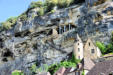 La Roque Gageac : consolidation du fort troglodyte au jour de la prise de vue
