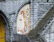 Lourdes : escalier pour aller à la basilique de l'Immaculée Conception