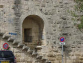 Aigues Mortes : les remparts-escalier et niche