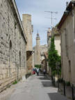 Aigues Mortes : les remparts et une rue