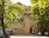 Rocamadour-porte vers petite esplanade