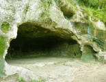 La Roque Saint Christophe-abri des premiers habitants