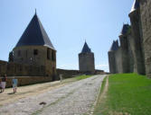 Carcassonne-  les lices-espace entre les deux remparts 2
