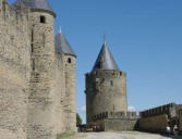 Carcassonne-  les lices-espace entre les deux remparts 5