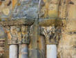 Nogaro : chapiteaux du portail de la collégiale Saint-Nicolas