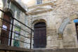 gordes : maison,porte 1