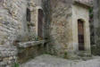 vaison la romaine : maisons et évacuation des eaux usées dans la rue