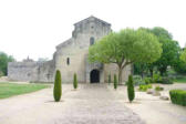 vaison la romaine : parvis notre dame de nazareth