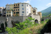 entrevaux : remparts, échauguettes,meurtrières et  pont