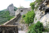 entrevaux : remparts et escaliers