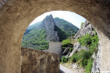 entrevaux : vue sur un autre piton voisin