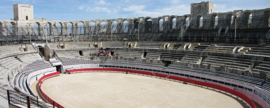 Arles : les arênes, intérieur