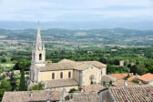 Bonnieux : vue sur l'eglise