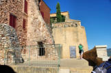Roussillon : petite esplanade de la tour de l'horloge