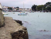 Pornic - le port de plaisance au pied du château