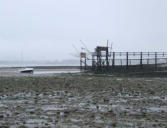 Port Giraud - paradis des pêcheurs-carrelets