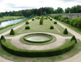 le Lude ( le château ) : le jardin bas