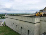 Saumur : remparts et cour du château