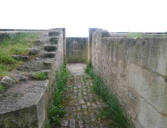 Brouage : chemin pavé dans les fortifications 