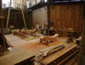 Rochefort : fabrication de pièces en bois pour l'hermione