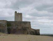 Fouras : le fort  Vauban vue de la plage