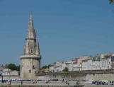 La Rochelle : tour de la lanterne alias tour des quatre sergents