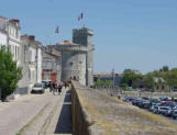 La Rochelle : remparts, tour de la chaîne