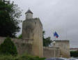 Surgères :  tours de l'horloge et remparts du château
