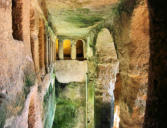 Aubeterre sur Dronne : galerie haute de l'église souterraine Saint Jean