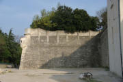 Montélimar : fortification du château des Adhémar