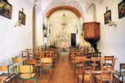 Saint Benoit en Diois : intérieur de l'église à une nef