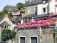 Josselin : maison traditionnelle fleurie