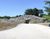 Locquemariaquer : entrée du tumulus nommé table des Marchand