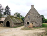 Poul Fétan : Village médiéval de 1850 - la ferme