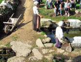 Poul Fétan : ferme bretonne de 1850 - explications sur le travail des lavandières