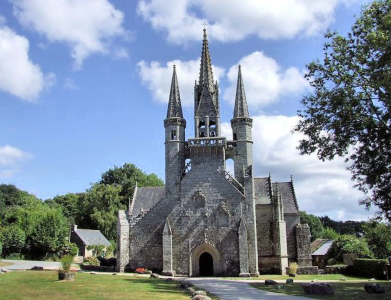 Le Faouêt : chapelle Saint Fiacre