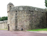 Hennebont : fortifications du 15ème siècle - tour Saint Nicholas