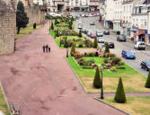 Hennebont : aménagements florales vers les fortifications